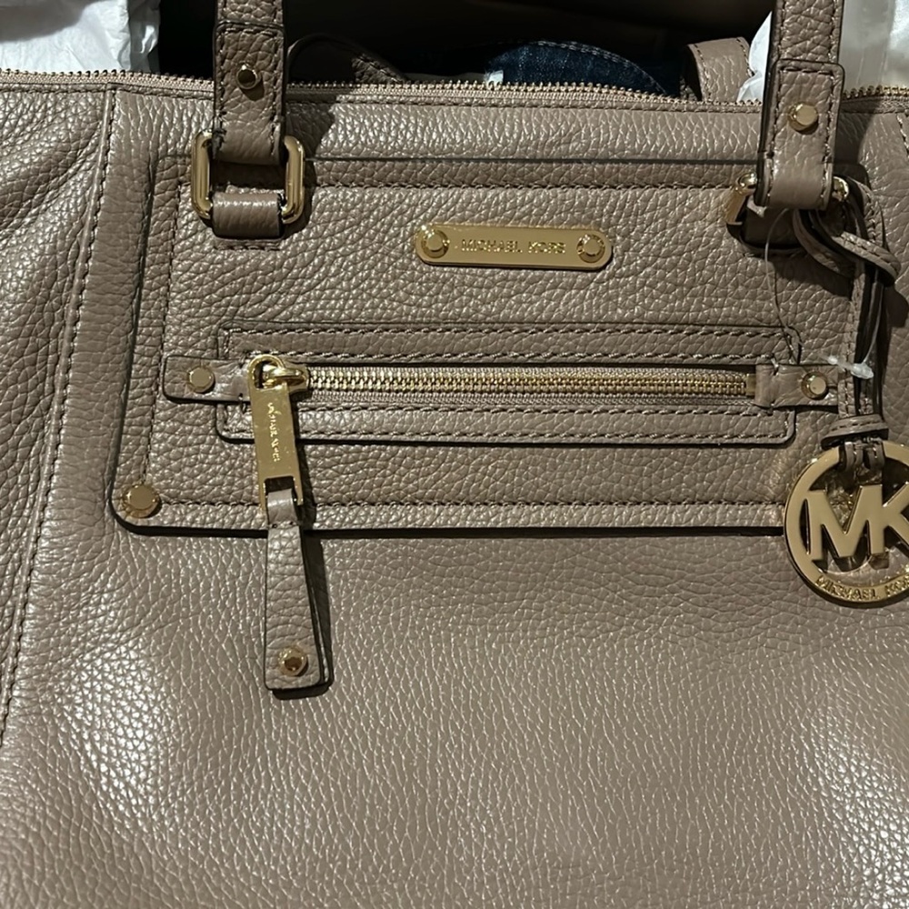 New Michael Kors Khaki Leather Tote Bag